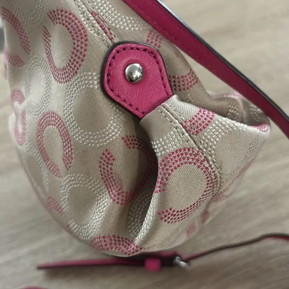Coach Crossbody Ashley Dotted Op Purse - Picture 6 of 9
